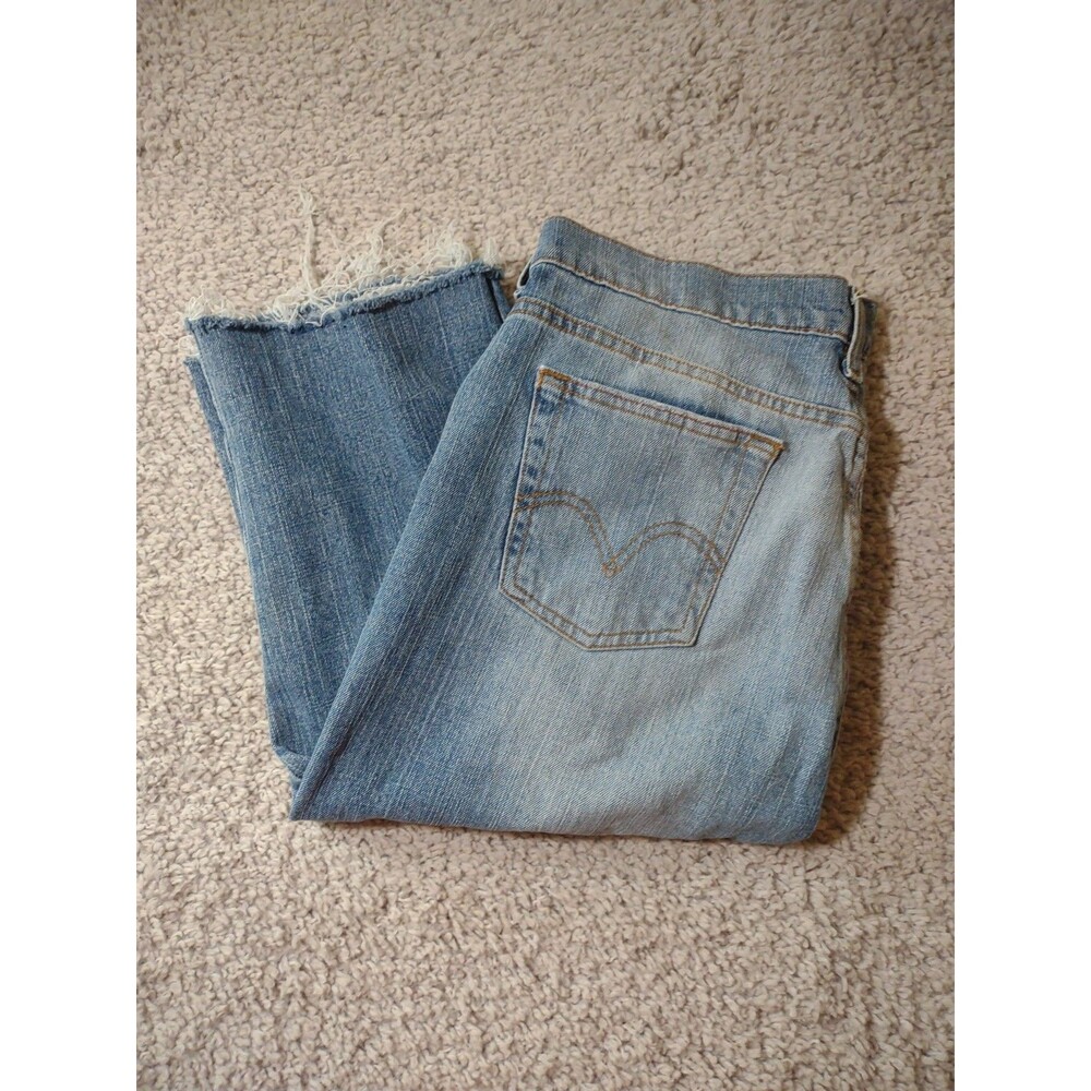 Levis 515 Jeans Blue Denim Light Wash 12 M Distressed Modified Cut Off Capri